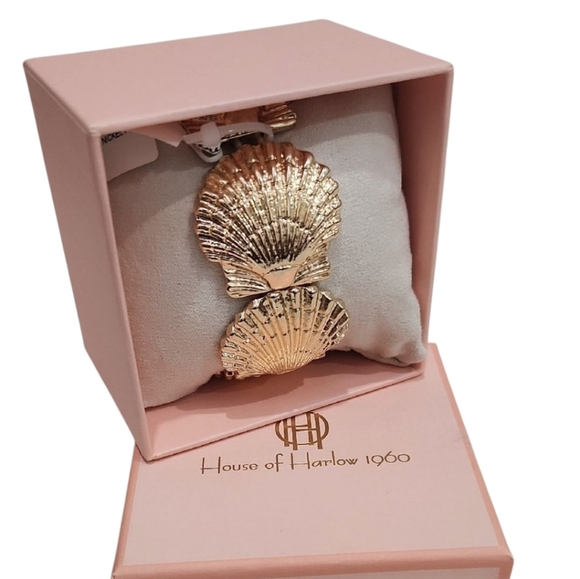 House of Harlow 1960 Jewelry - 🔹️ House of Harlow 🔹️1960 Scallop Gold-tone  Shell Stretch Bracelet ✨️🐚